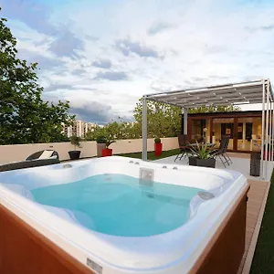 Feel Good Penthouse With Jacuzzi Appartement Zadar