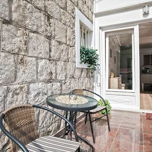 3* Couette-café The Garden &